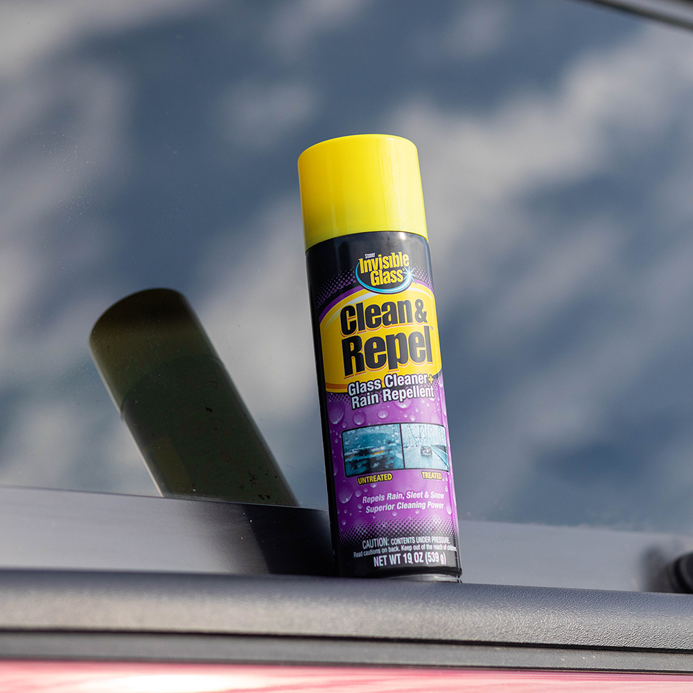 Invisible Glass 92482 8-Ounce Premium Rain Repellent for Exterior Window  Treatment for Automotive Glass and Windshields to Protect Against Rain,  Snow