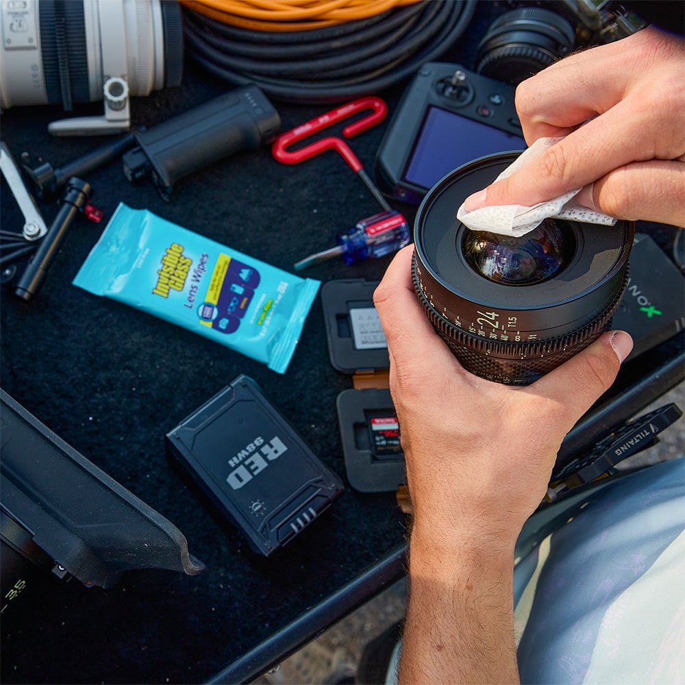 
                    
                      90060_Invisible Glass_Lens Wipes
                    
                  